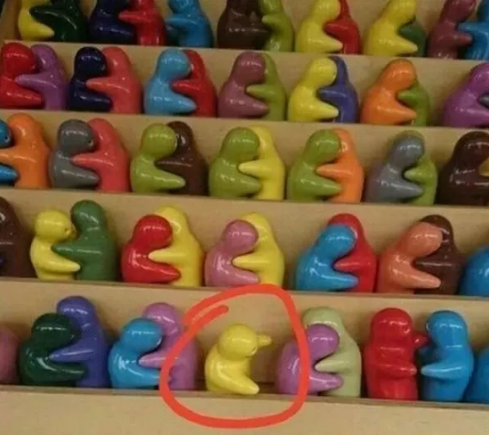 一眼就发现小编自己