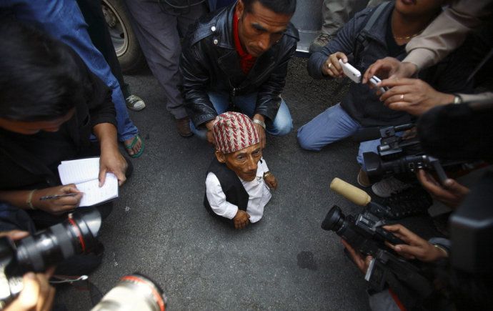 世界上最矮的人是谁 他有多高？