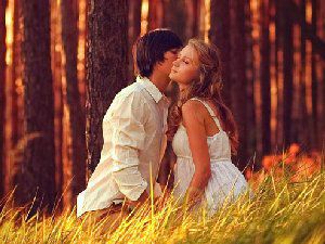 欧美情侣甜蜜幸福照片