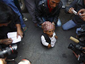 世界上最矮的人是谁 他有多高？