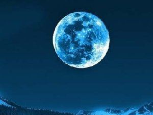 夜晚和星空的景色 有一点忧伤感