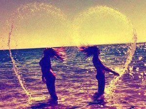 眼镜中的美丽景色 太赞了