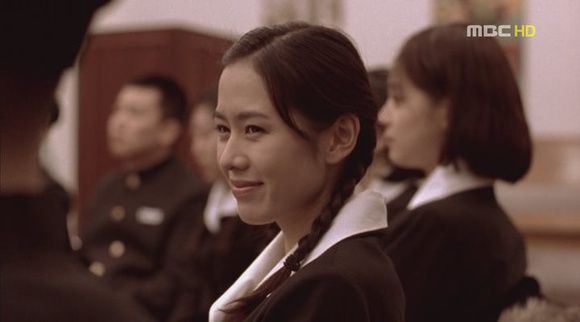 唯美的图片 安静的听，甜美的笑