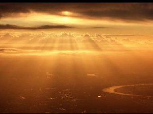 飞机窗外的风景唯美图