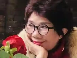 张雪的母亲是厦大毕业作家 他的成功